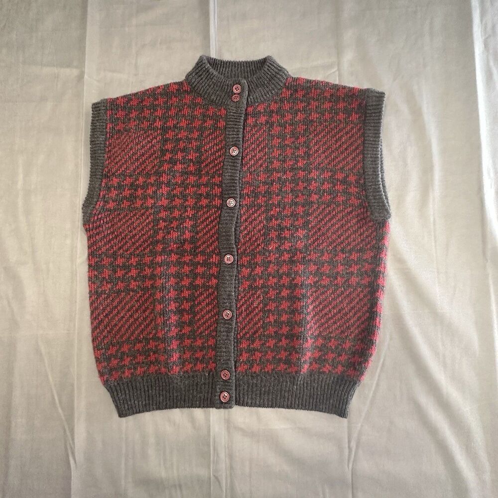 Vintage Country Suburbans Sweater Vest Womens Large Knit Button Red Gray